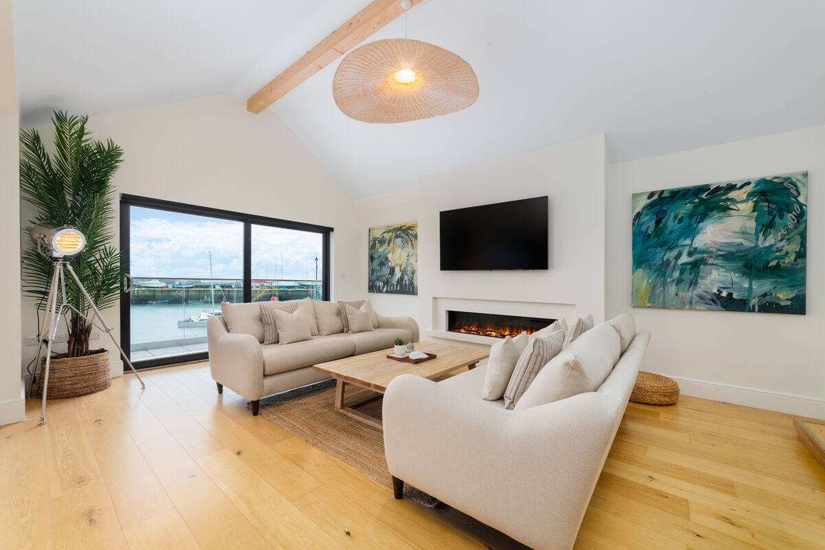 Cosy self-catering accommodation Isle of Man Salt Wood