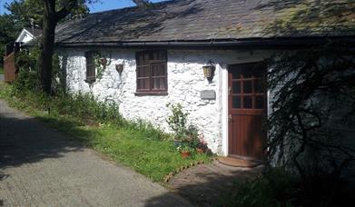 Ballawyllin Farm Manx Dome Cottages East Baldwin Isle Of Man