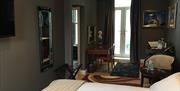 Halvard Hotel Delux King